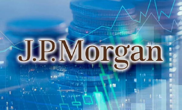 От полного отрицания к интеграции криптовалют: Ларк Дэвис высмеял главу JPMorgan Джэйми Даймона