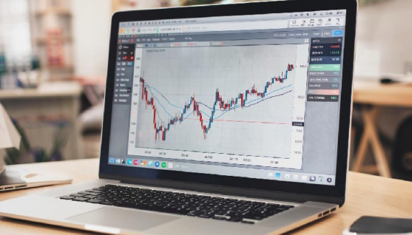 ETF Solana привлекли $200 млн за дебютную торговую неделю