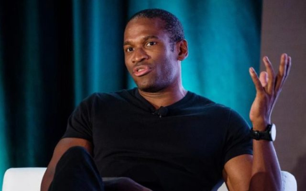 Артур Хейс: Дешевая нефть подбросит цену биткоина