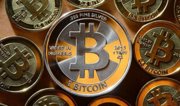 Аналитики рассказали, что нужно биткоину для смены тренда