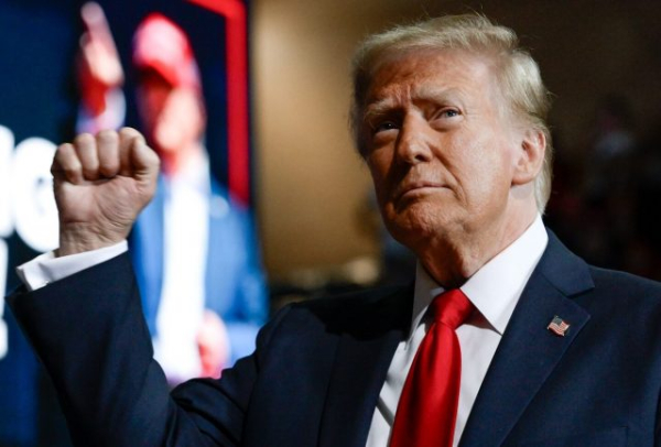 Стейблкоин Трампа временно лишился привязки к доллару