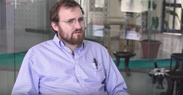 Чарльз Хоскинсон ополчился на сообщество XRP